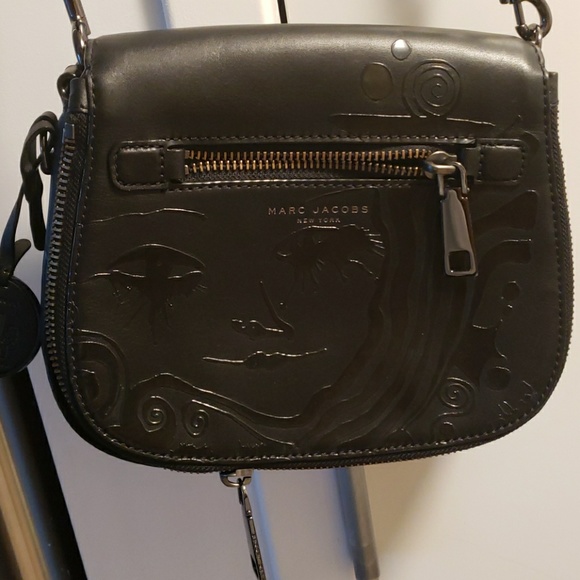 Marc Jacobs Handbags - Marc Jacobs Shoulder Bag / Crossbody